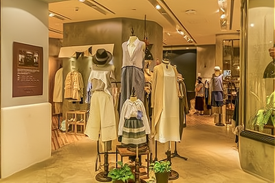 魅依阁女装 以卓越产品与贴心服务，赢得鞋帽零售市场的心