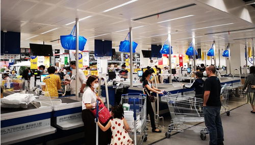 消费市场迎来春意 4月家具零售降幅收窄，鞋帽消费展现韧性