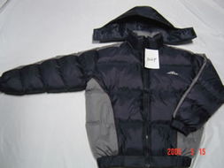 福州荣登贸易 多元化服饰与鞋帽零售批发服务